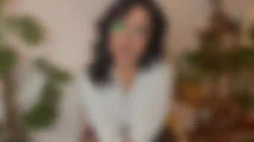 Ich lutsche und ficke dich, mein professor.