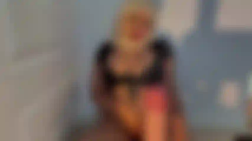 Hijabi bj: gesichtsbehandlung und spermagurgeln im mund.