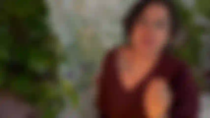 Die dich warm hält mit schlampigem kopf.