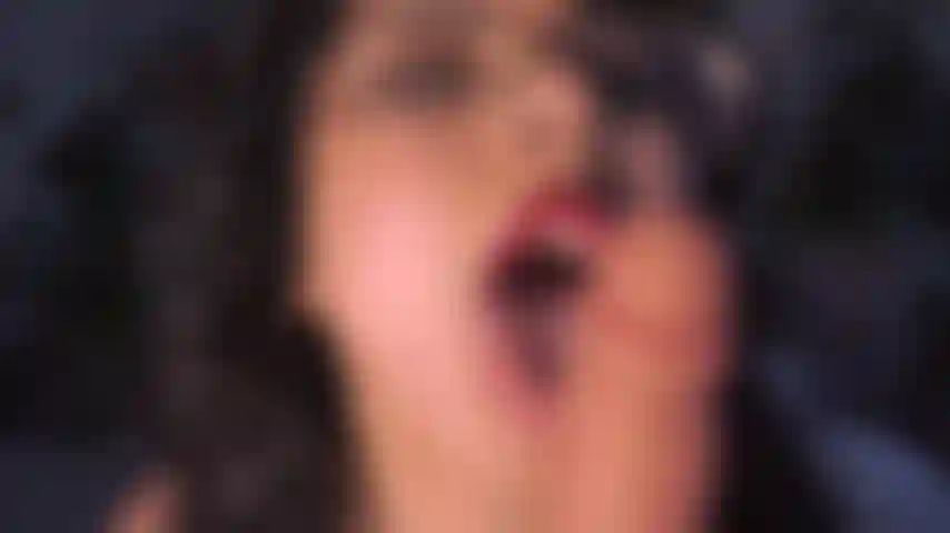 Kaufe, wenn du sehen willst, wie ich deinen schwanz lutsche.