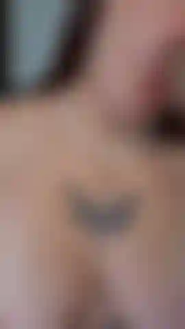 Die ihren arsch lutscht und fickt.