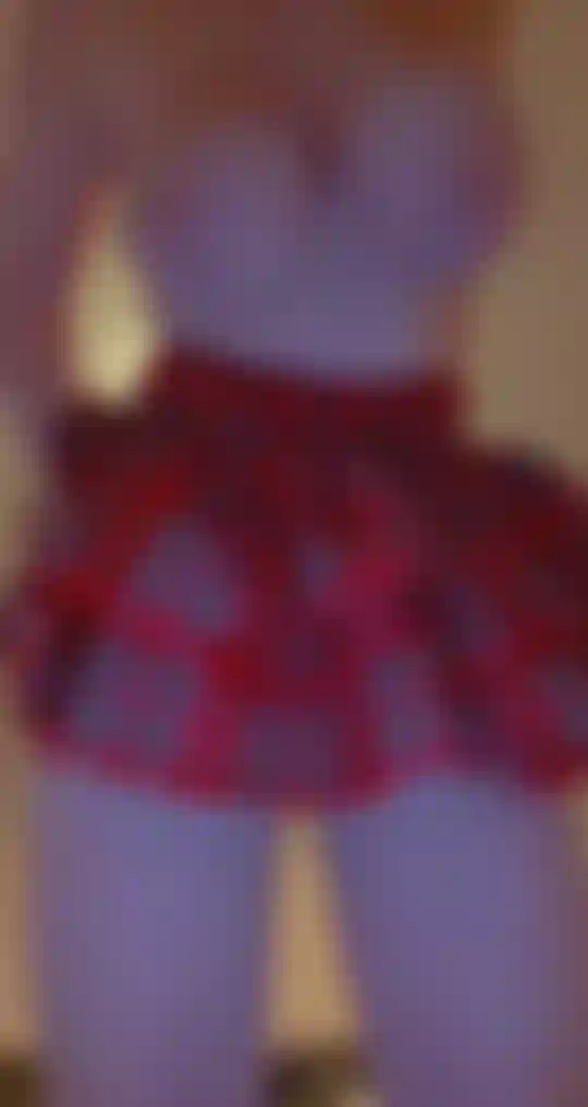 Skirt strip Tit drop😈