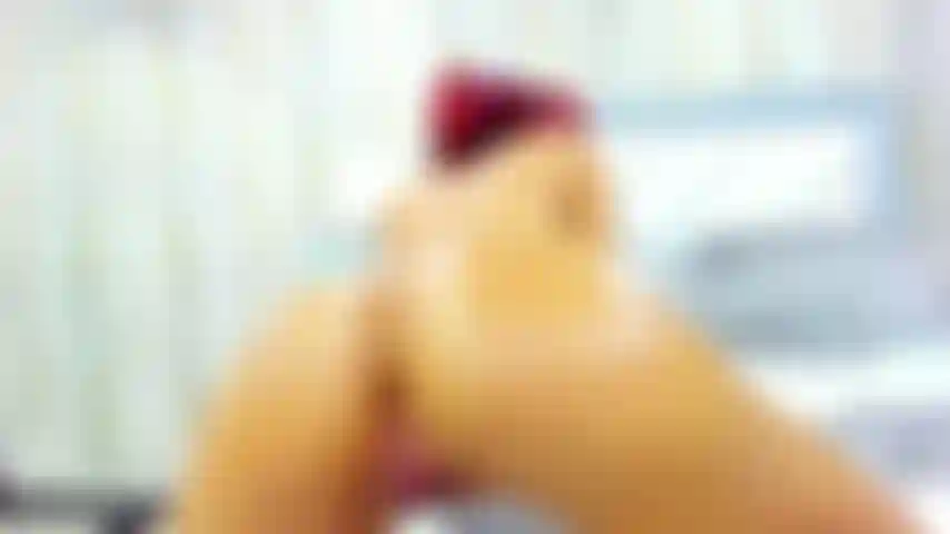 Tanzzeit twerk, ich habe spaß mit meinem dildo und denke an deinen fantastischen schwanz.