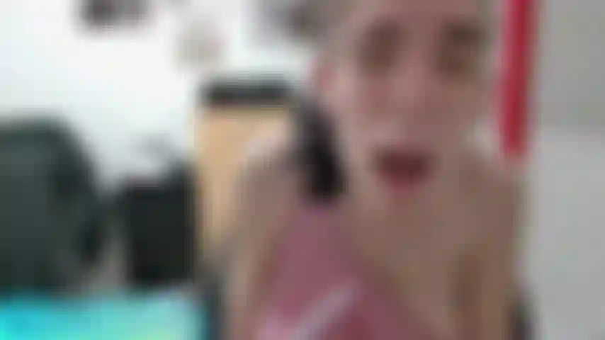 Niesen und abspritzen.