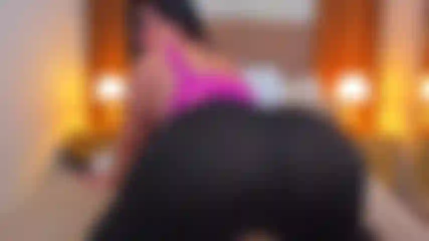 Um meinen großen und riesigen hintern zu zeigen.