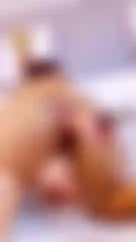 FUCK MACHINE IN MY PUSSY + PLUG ANAL