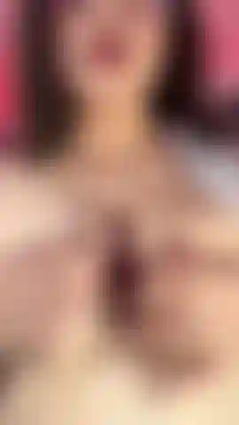 My nipples closep and in slow motion