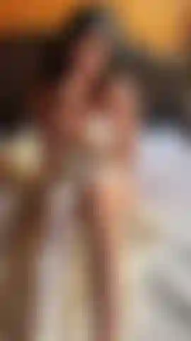 Hallo jungs, ich bin eine sexy latina, bereit eure fantasien zu erfüllen.