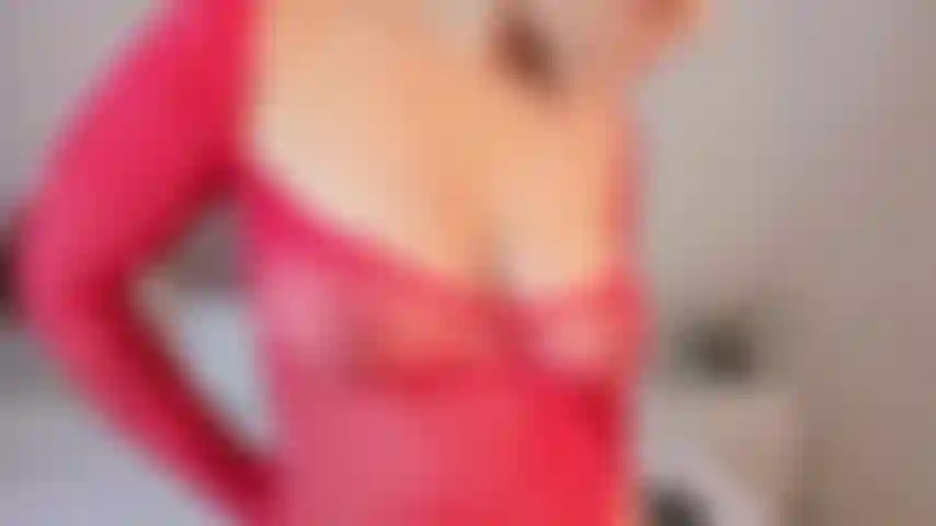 Mein frecher dildo ist zwischen meine beine gerutscht.