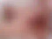 Hogwarts hottie berührt ihren heißen körper.