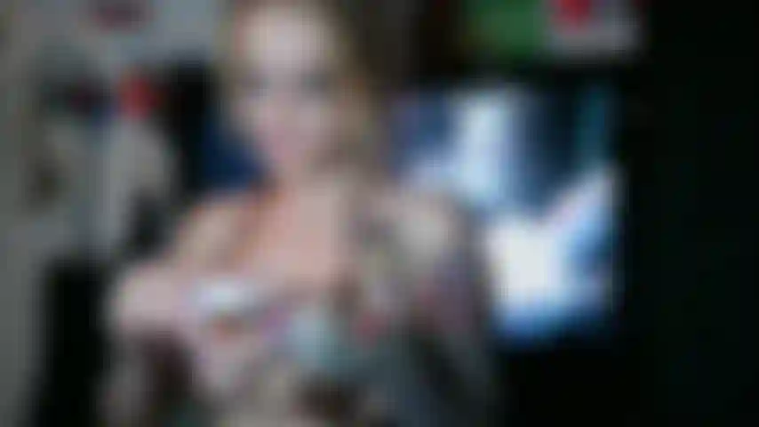 Nur ich genieße eine zigarette.