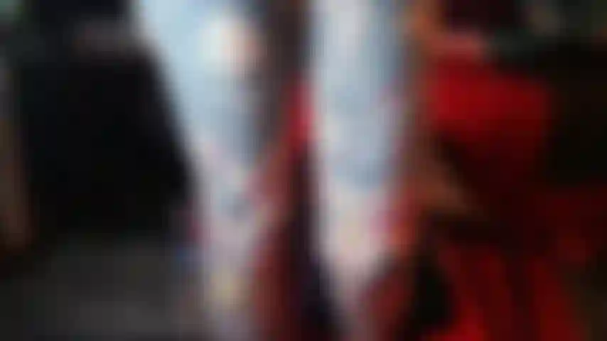 Schau mir beim reiten von hinten zu.