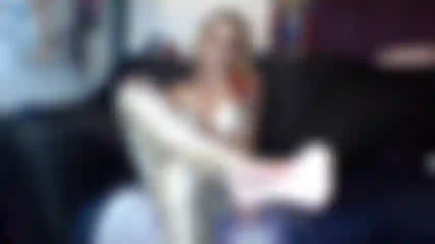 Katzen-make-up, video zur fußanbetung/fußmassage.