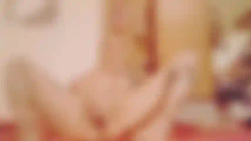 Spiele mit meinem bbc-spielzeug.