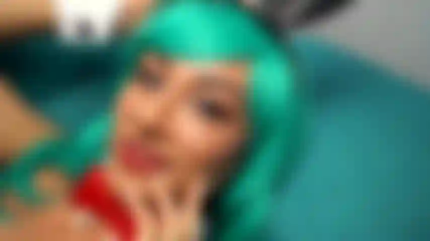 Bulma, sexy hase für dich.