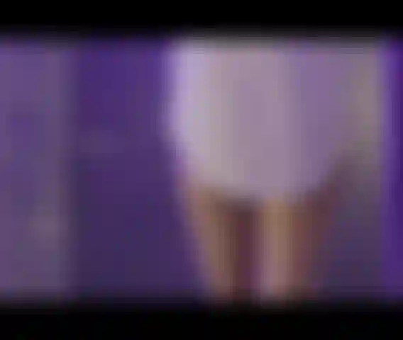 Ich spüre gerne das wasser auf meinem körper und stelle mir vor, dass es deine hände sind.