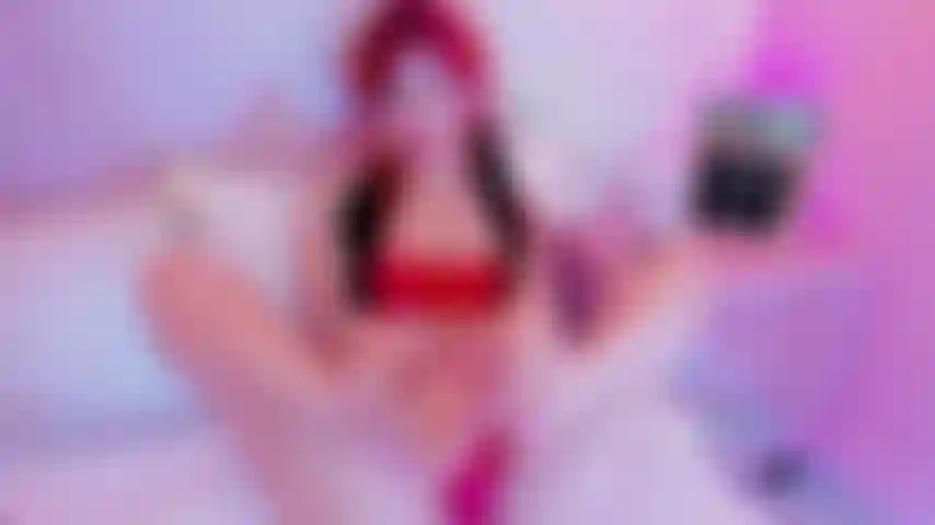 Curly feet with red toes