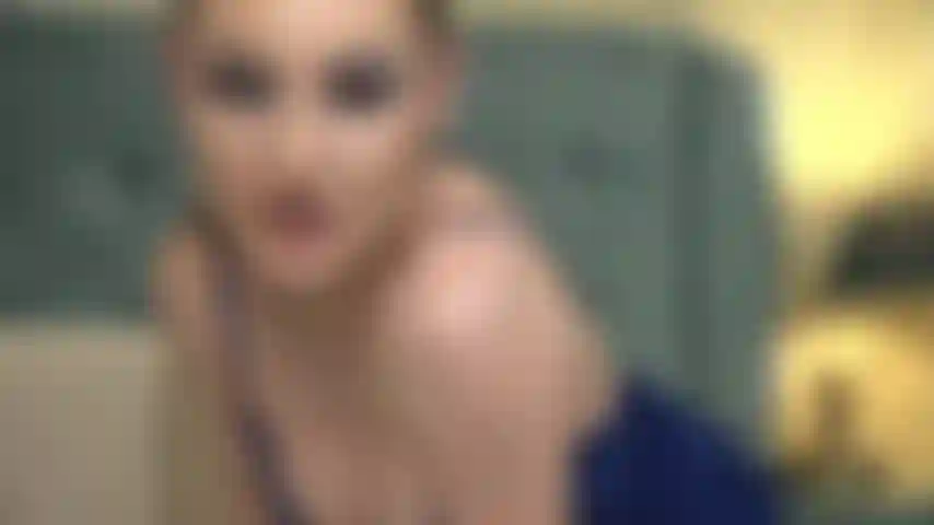 Eine schöne bj-session mit einer wendung von empfindungen, intensiven schauern und heißer leidenschaft.