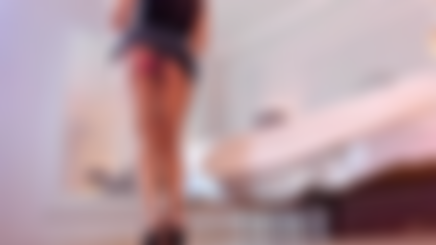 Und lasse meine unterwäsche herunter.