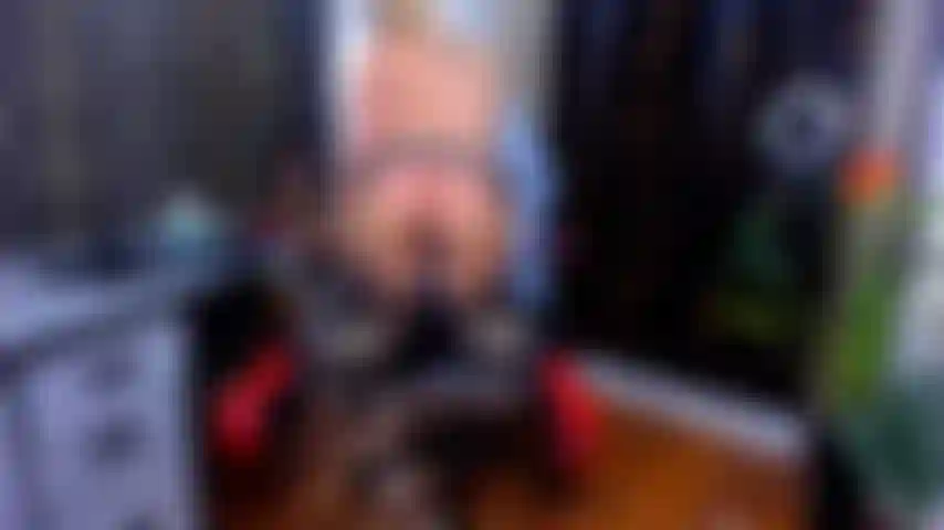 Berühre mich und masturbiere, während ich meine finger benutze, teil 2.