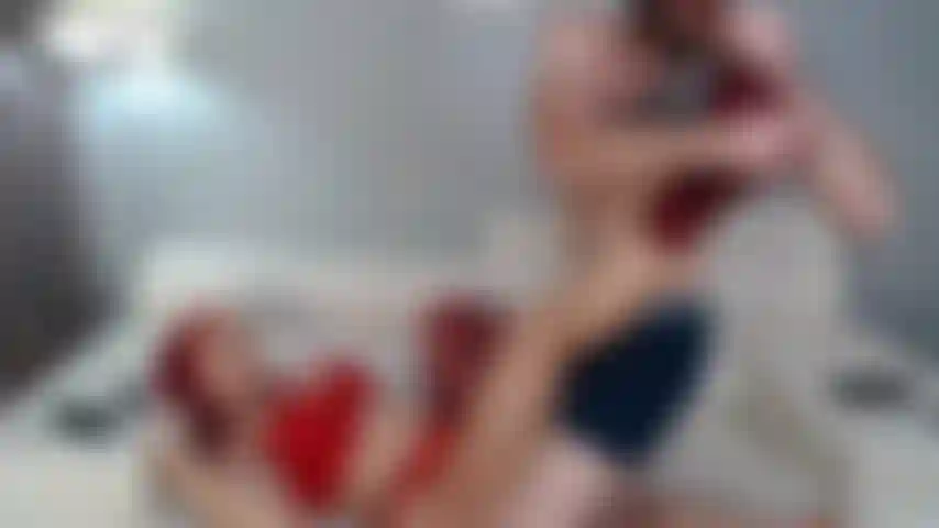 Fußspiele (sohlenreinigung & zehenlutschen), fingerficken und göttliches vergnügen mit einem glückseligen starken orgasmus am ende.