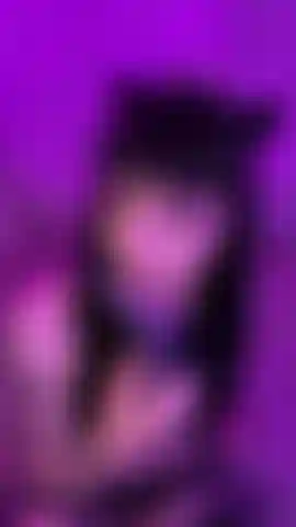 Die tentakelspielzeug lutscht und anal fickt und reite.