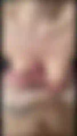 Boobjob, oral, reiten und doggy-style, bis er in meine muschi kommt.