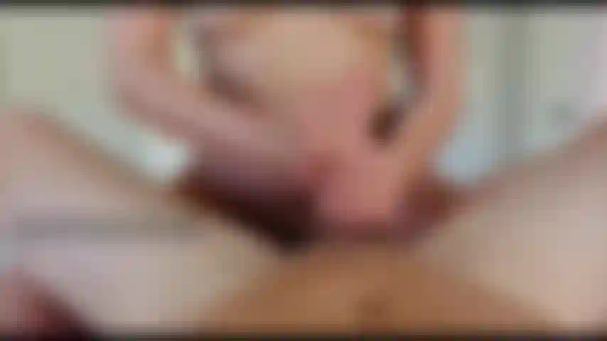 Handjob wurde zu ficken, bis er über mich abspritzt.