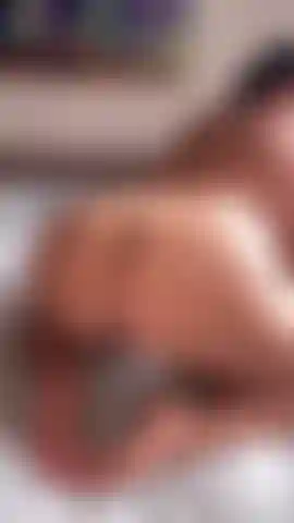 Come and put your face here, I love making my ass bounce 🍑