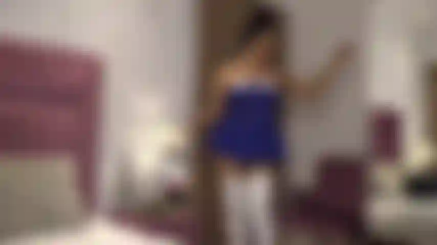 Beherberge deinen schwanz in meinen löchern.