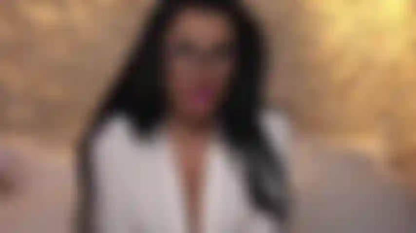 Schon wieder zu spät zum unterricht? Miss jolie wird dich ins gefängnis bringen und dich um vergebung bitten lassen, während sie ihren körper befriedigt, ihre spucke trinkt und sie tief fickt!