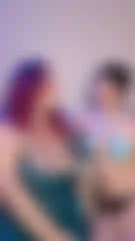 Mistress making out with Veronica