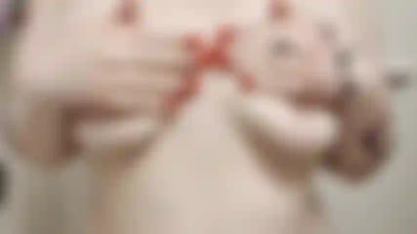 Diese riesigen natürlichen titten für dich einzuseifen... Werde ganz nass unter der dusche xxx.