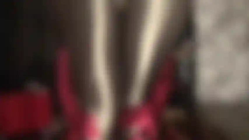 Shiny Leohex spandex tights layers and a variety of satin gloves - Watch your Goddess flaunt her curves in tight shiny spandex, layering several gorgeous colors of lycra pantyhose, pairing them with different colored satin gloves. A true delight of shiny fetish clothing worship.
