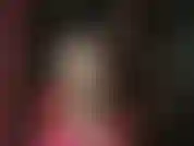 Ein schwarzer, glänzender latex-minirock mit weißen strumpfhosen ... Die deine vollen eier entleert ...