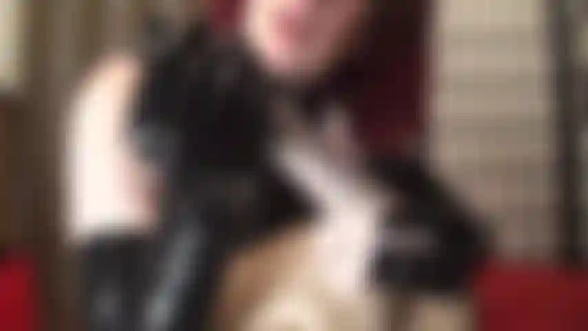 Handjob mit latexhandschuhen – frönen sie ihrem fetisch für latexhandschuhe. Ziehen sie ein paar ihrer lieblingsgummihandschuhe an und fühlen sie sie, als wären sie meine.