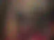 Ein riesiger schwarzer strapon, hohe lederstiefel, eine riesige schwanzbeule im rock – ich sehe dich sabbern, wenn dieser riesige schwarze schwanz unter meinem rock hervorschaut. Du willst einfach so gerne damit gefickt werden.