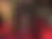 Die übereinandergeschlagenen beine der herrin machen dich so an. Gefangen zwischen ihnen spürst du, wie ihre starken schenkel dir den atem rauben, während dein schwanz zum allerletzten mal kommt ...