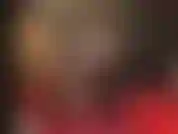 Vom barfuß-teaser bis zu sexy schwarzen spitzenstrümpfen und dem trampeln auf einem weißen dildo mit sexy peeptoe-pumps.