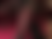 Perfekte füße, weiche sohlen, sexy zehen in ultradünnen schwarzen nylons, hautnah und persönlich.