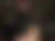 Eine göttin der lederhandschuhe – schulterlange schwarze lederhandschuhe, so weich und sexy.