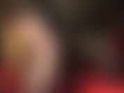 Herrin vivian stillt ihre sucht nach ihren beinen, ihrem arsch und ihrem riesigen bbc.