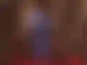 Sinnliche strapon-dominanz in blauen metallic-leggings, nylon-bodysuit, strumpfhosen und handschuhen. Du liebst diese heißen, glänzenden blauen hosen und meinen großen weißen schwanz.