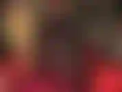 Schwarz und glänzend – hypnogöttin nutzt alle ihre fetische aus … glänzende fetischkleidung aus pvc, schwarze seidenstrumpfhosen, handschuhe und glänzende stilettos. Herrin bewegt langsam ihre beine, ihre absätze, ihre handschuhe …