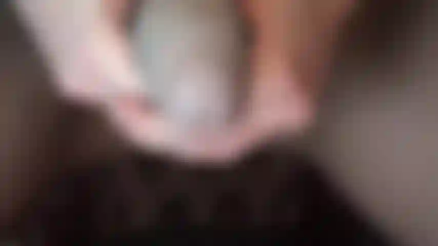 Du kannst nicht genug von schwänzen kriegen!! Herrin vivian macht dich süchtig nach schwänzen und eiern und reibt sie dir ins gesicht. Lutsch all diese großen schwänze leer, du schlampe!