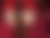 Wahnsinnig heißes fetisch-video mit nackten füßen, footjob auf einem großen schwarzen schwanz – herrin schlingt ihre wunderschönen gewölbten nackten füße um einen großen schwarzen schwanz, mit vorder- und rückansicht.