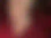 Süße, leckere nylonsohlen in hautfarbenen, gestreiften strumpfhosen.