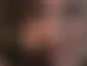 Die herrin wird deinen hintern mit ihren seidigen, nylonbedeckten fingern necken.