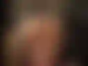 Die schwänze anbetet und ihren hintern bewundert – verneige dich gleichzeitig vor dem großen schwanz und hintern deiner göttin.