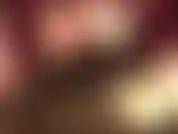 Lassen sie sich von diesen weichen satinhandschuhen nicht täuschen. Herrin wird sie fest um ihren hals legen, ihnen tief in die augen schauen und immer fester zudrücken ... Bis ihnen die luft ausgeht ...